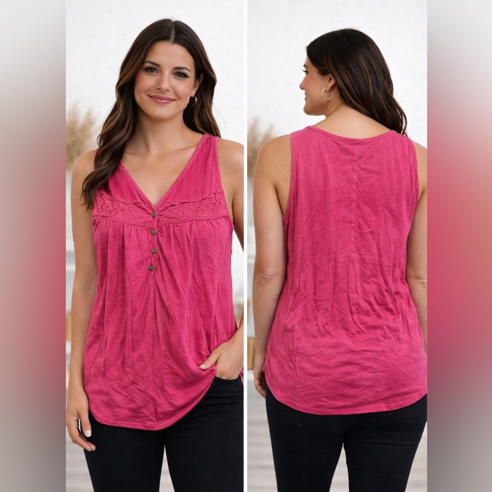St. John’s bay Sleeveless Crochet Yoke V-Neck Tank Top - Pink MEDIUM